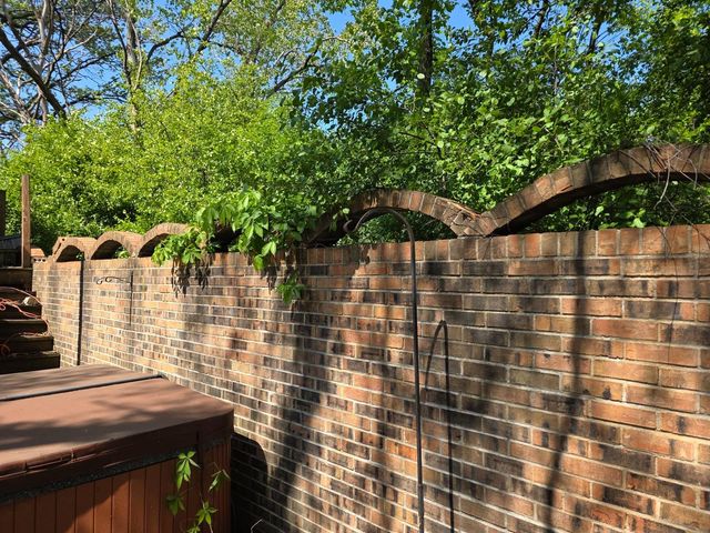 5787 N Clifford Avenue, Chicago, IL 60646