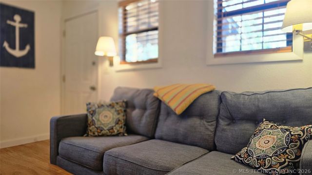 240 W French Street, Eufaula, OK 74432