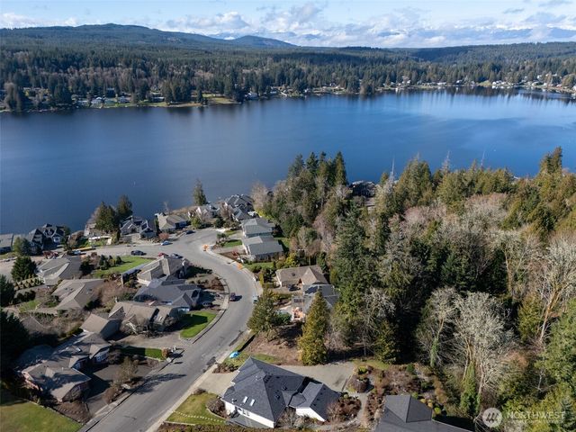 6022 Osprey Circle, Bremerton, WA 98312