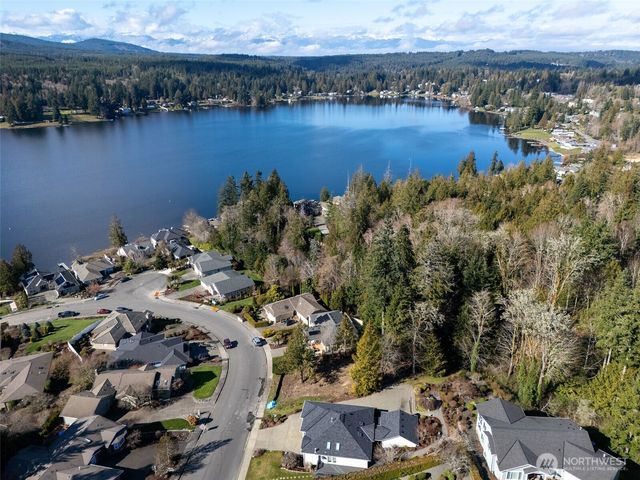 6022 Osprey Circle, Bremerton, WA 98312