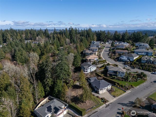 6022 Osprey Circle, Bremerton, WA 98312