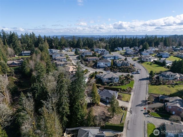6022 Osprey Circle, Bremerton, WA 98312