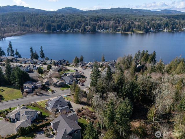 6022 Osprey Circle, Bremerton, WA 98312