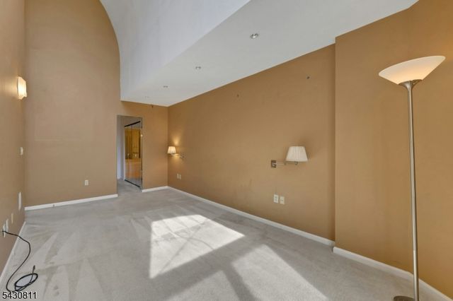 10 Smith Manor Blvd 804, West Orange Twp., NJ 07052