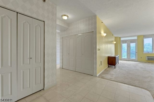 10 Smith Manor Blvd 804, West Orange Twp., NJ 07052