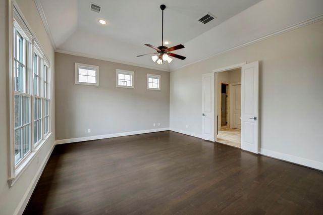 7505 Awty School Lane, Houston, TX 77055