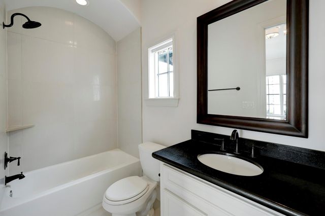 7505 Awty School Lane, Houston, TX 77055