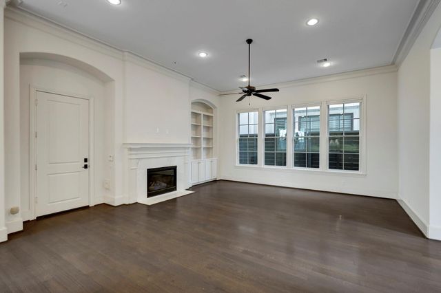 7505 Awty School Lane, Houston, TX 77055