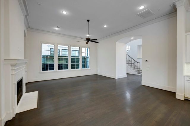 7505 Awty School Lane, Houston, TX 77055