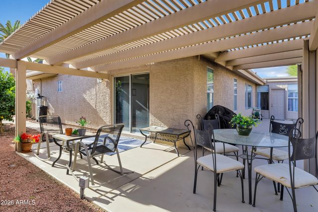 25829 S Beech Creek Drive, Sun Lakes, AZ 85248