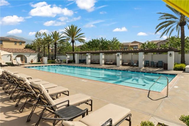 822 Mandarin, Upland, CA 91786