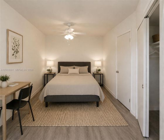 1177 NW 8th St Rd 5, Miami, FL 33136