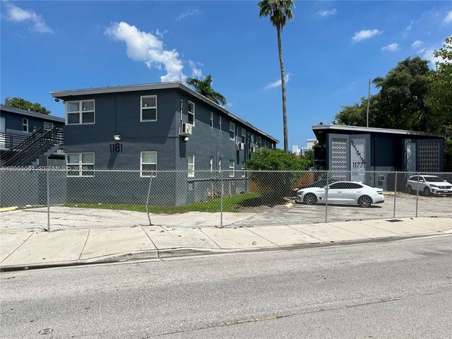 1177 NW 8th St Rd 5, Miami, FL 33136