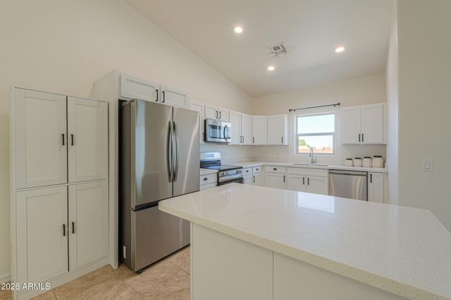 3046 W GRACIE Lane, Casa Grande, AZ 85194