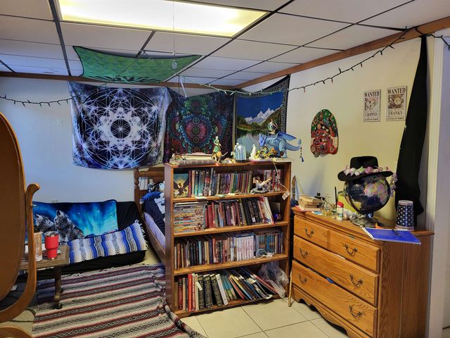 1583 River Road, Weare, NH 03281