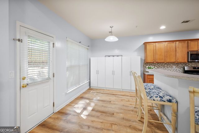 408 Mountain View Lane, Woodstock, GA 30188
