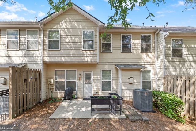 408 Mountain View Lane, Woodstock, GA 30188