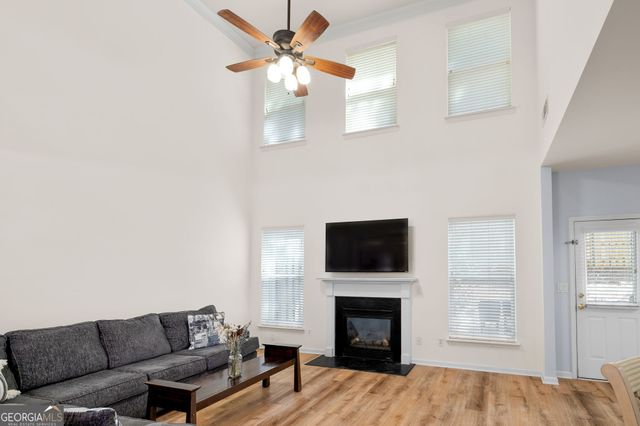 408 Mountain View Lane, Woodstock, GA 30188
