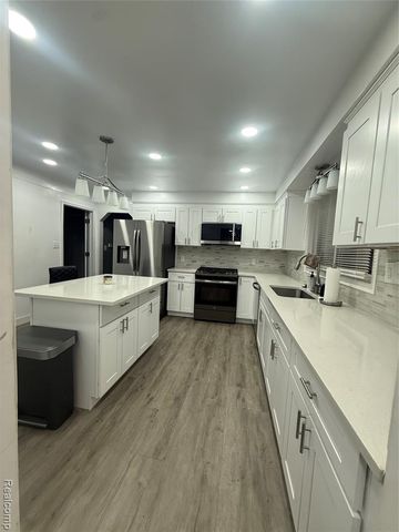 44862 Willis Road, Belleville, MI 48111