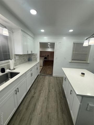 44862 Willis Road, Belleville, MI 48111