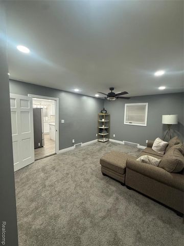 44862 Willis Road, Belleville, MI 48111