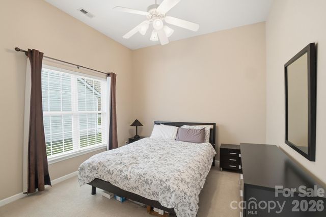 4027 Lannier Falls Lane, Charlotte, NC 28270