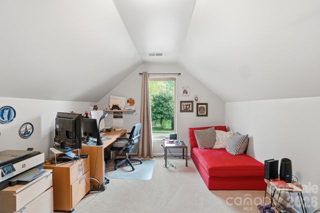 4027 Lannier Falls Lane, Charlotte, NC 28270