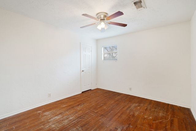 835 39th Street SE, Paris, TX 75462