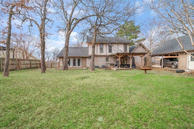 835 39th Street SE, Paris, TX 75462