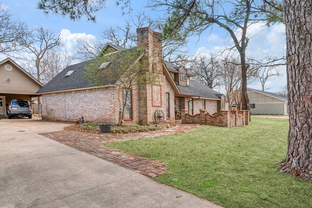 835 39th Street SE, Paris, TX 75462