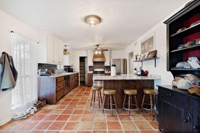 835 39th Street SE, Paris, TX 75462