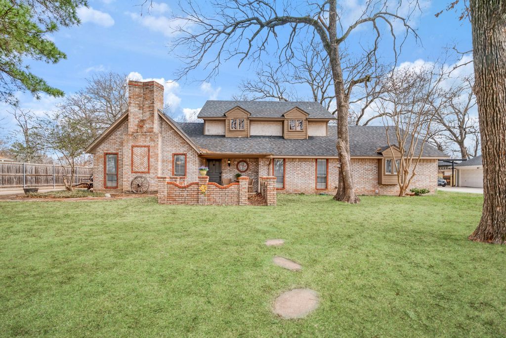 835 39th Street SE, Paris, TX 75462