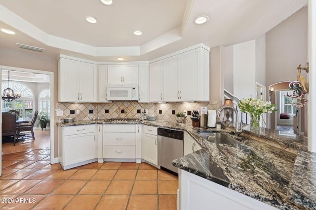 1116 W LAS PALMARITAS Drive, Phoenix, AZ 85021
