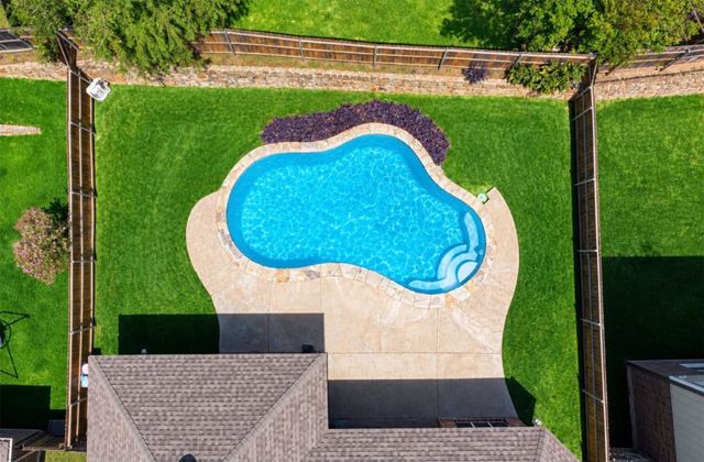 839 Evergreen Lane, Burleson, TX 76028