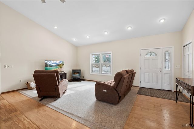 7893 Webster Lane, Sennett, NY 13021