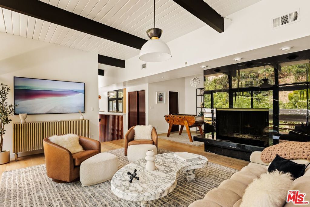3905 Pacheco Drive, Sherman Oaks, CA 91403 — exterior
