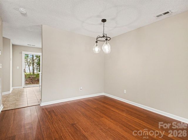 2132 Preakness Court, Charlotte, NC 28273