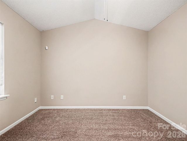 2132 Preakness Court, Charlotte, NC 28273