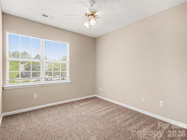 2132 Preakness Court, Charlotte, NC 28273