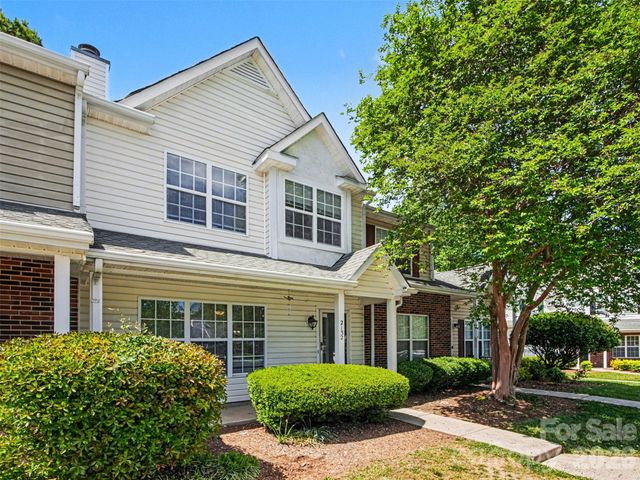 2132 Preakness Court, Charlotte, NC 28273