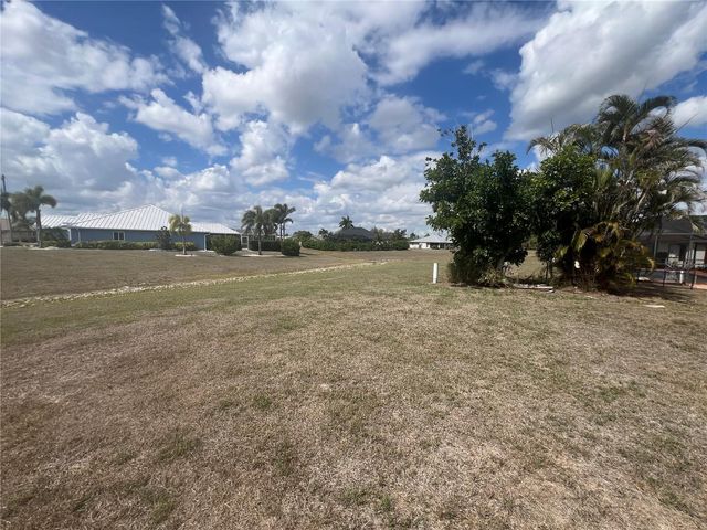 2223 RIO DE JANEIRO AVENUE, Punta Gorda, FL 33983