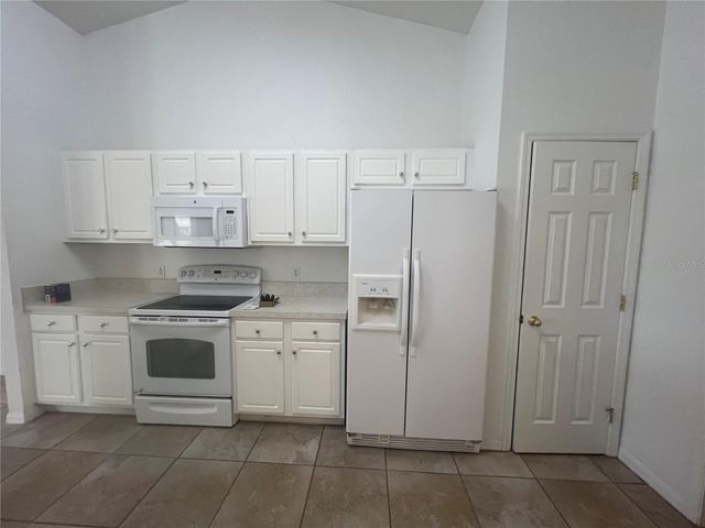 2223 RIO DE JANEIRO AVENUE, Punta Gorda, FL 33983