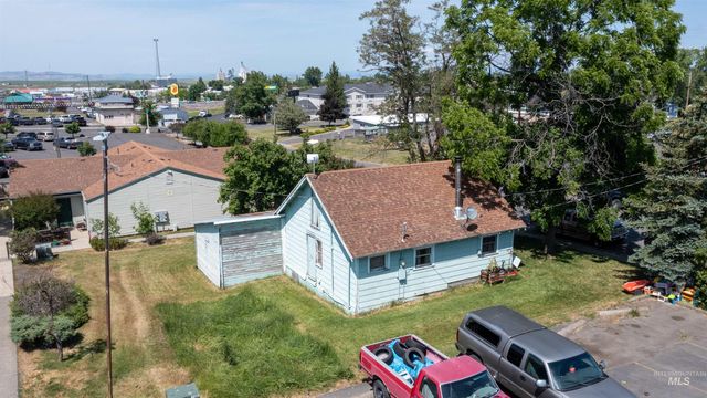 390 S E Street, Grangeville, ID 83530