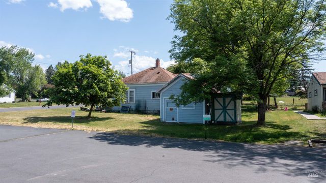 390 S E Street, Grangeville, ID 83530