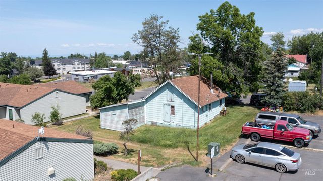 390 S E Street, Grangeville, ID 83530