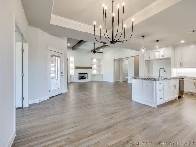 17827 S 48th East Avenue, Bixby, OK 74008