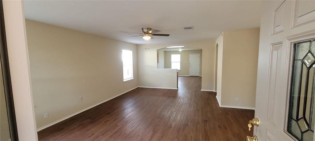 4011 Reeders DR, Austin, TX 78725