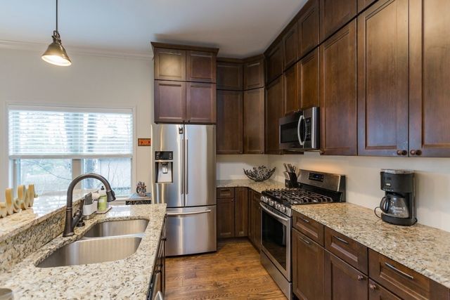 2016 14th Ave, N, Nashville, TN 37208