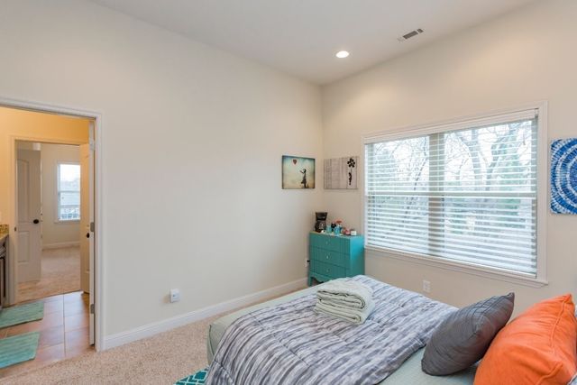 2016 14th Ave, N, Nashville, TN 37208