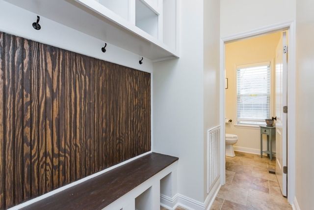 2016 14th Ave, N, Nashville, TN 37208